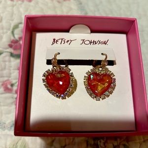 Betsey Johnson earrings NEW in Box. Coral-Red color. Very pretty!